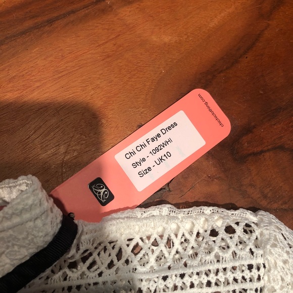 CHI CHI LONDON DRESS SMALL (4/6) NWT - Picture 6 of 8